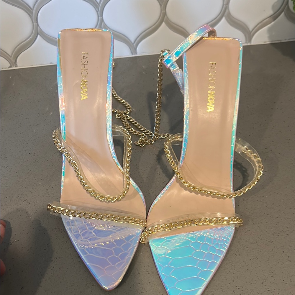 Fashion Nova Cream and Gold Heels with Gold Chain